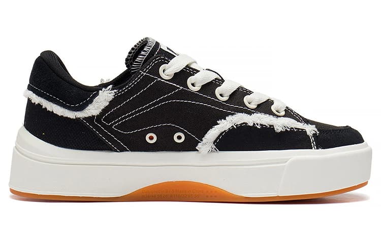 LiNing Comfy Anti-Slip And Wear-Resistant Lightweight Low-Top Skateboard Shoes Women's Black White 3