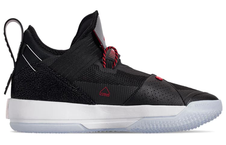 JORDAN 33 Se 'Black Cement' 3