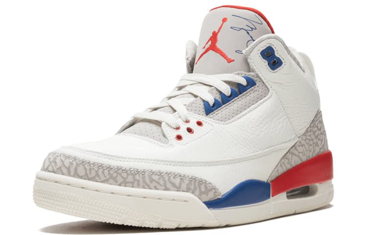 JORDAN 3 Retro International Flight 4