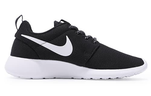 Nike Roshe One Black White Women's 4