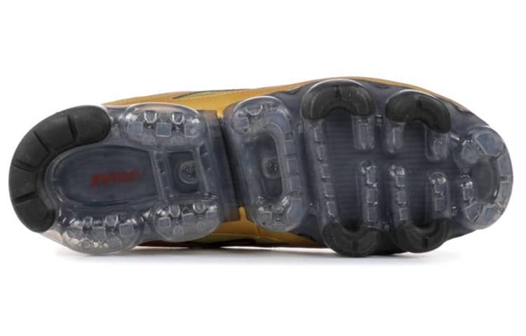 Nike Air VaporMax 97 Metallic Gold 5
