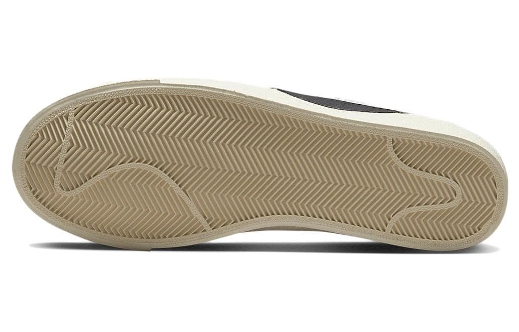 Nike Blazer Low 77 Jumbo Mighty Swooshers 5