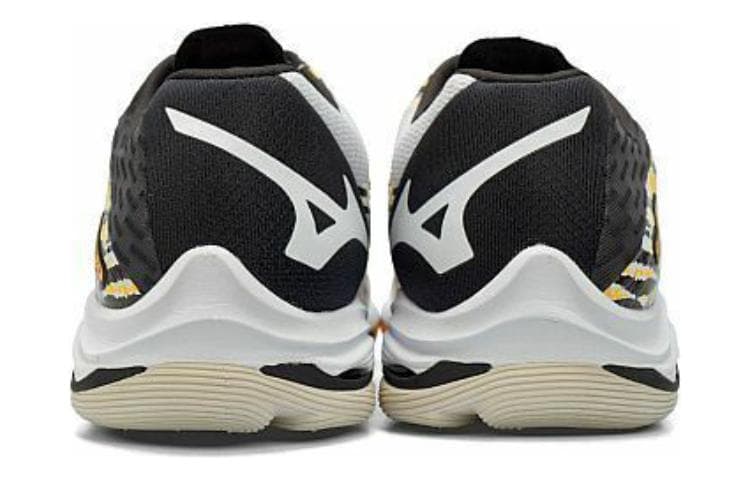 Mizuno Wave Lightning Z7 'White Yellow Black' 6