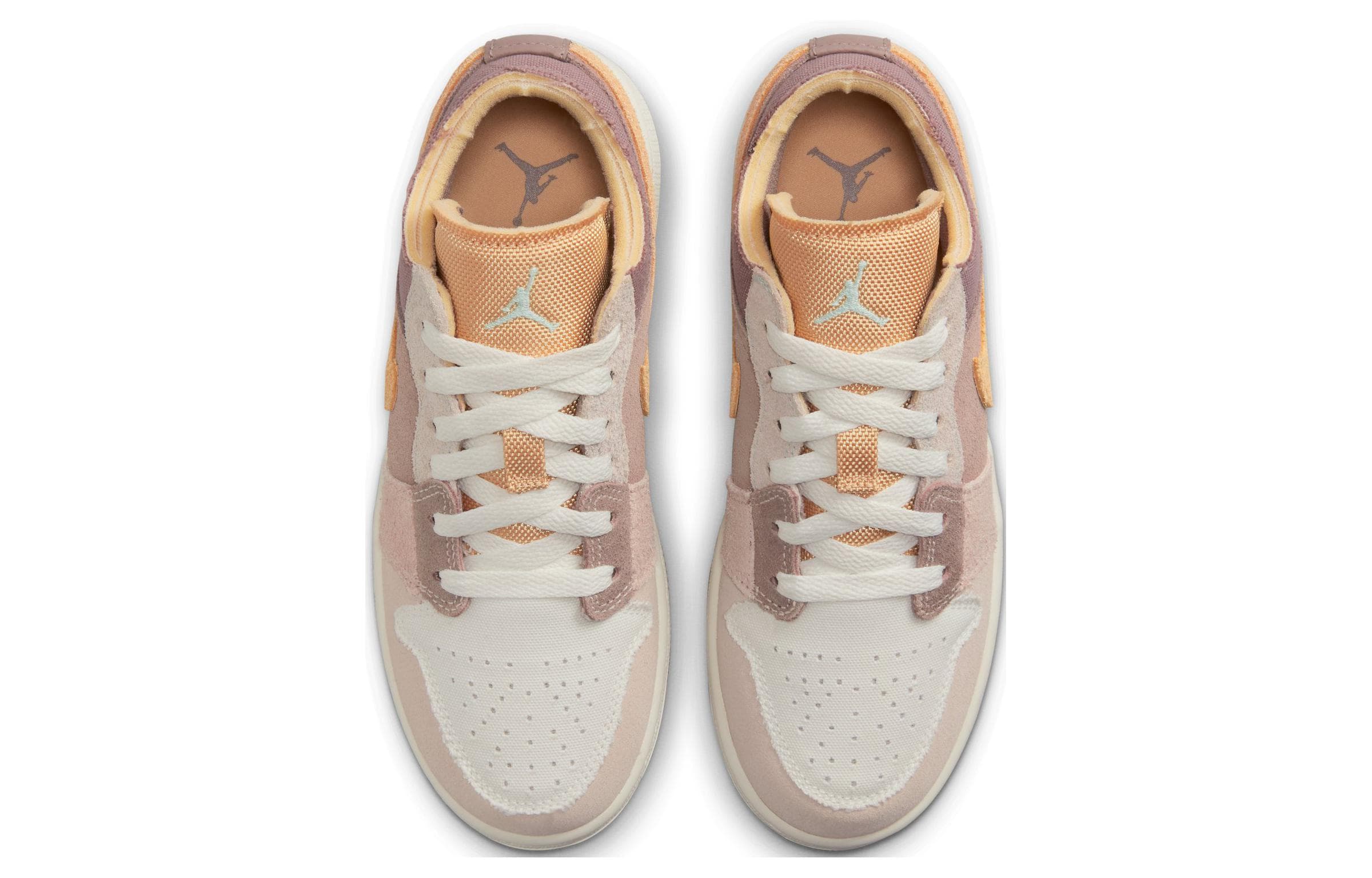 Jordan 1 Low SE Taupe Haze GS 6