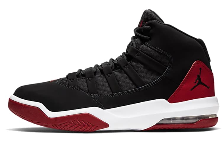 JORDAN Max Aura Black Suede 2