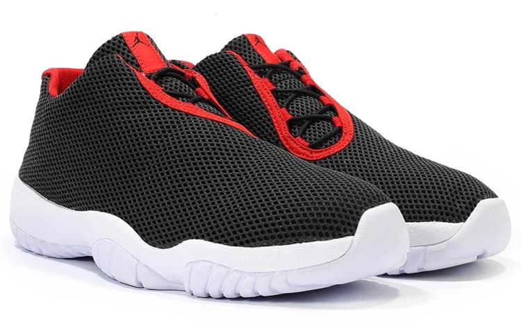JORDAN Future Low Black Red White 4