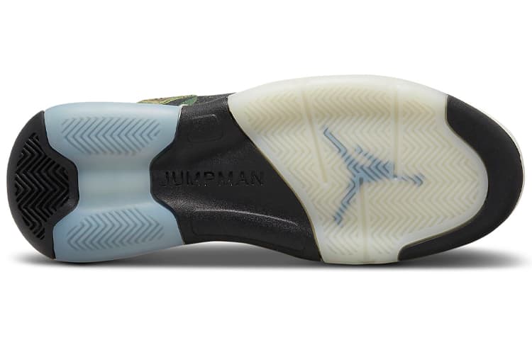 JORDAN Maxin 200 Camo 3