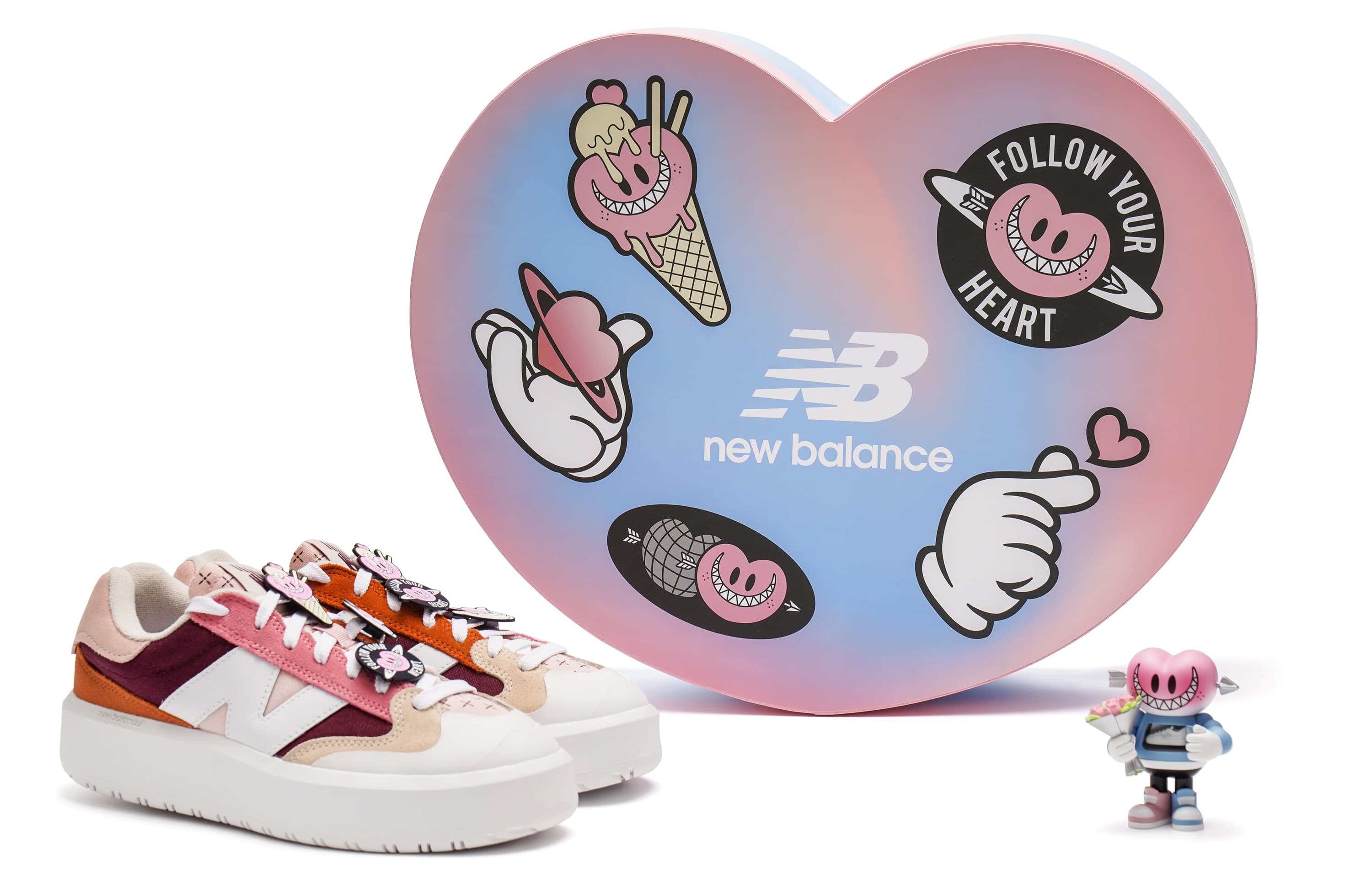 New Balance NB 302 BIG HEART Anti-Slip And Wear-Resistant Lightweight Low-Top Skateboard Shoes Unisex Pink