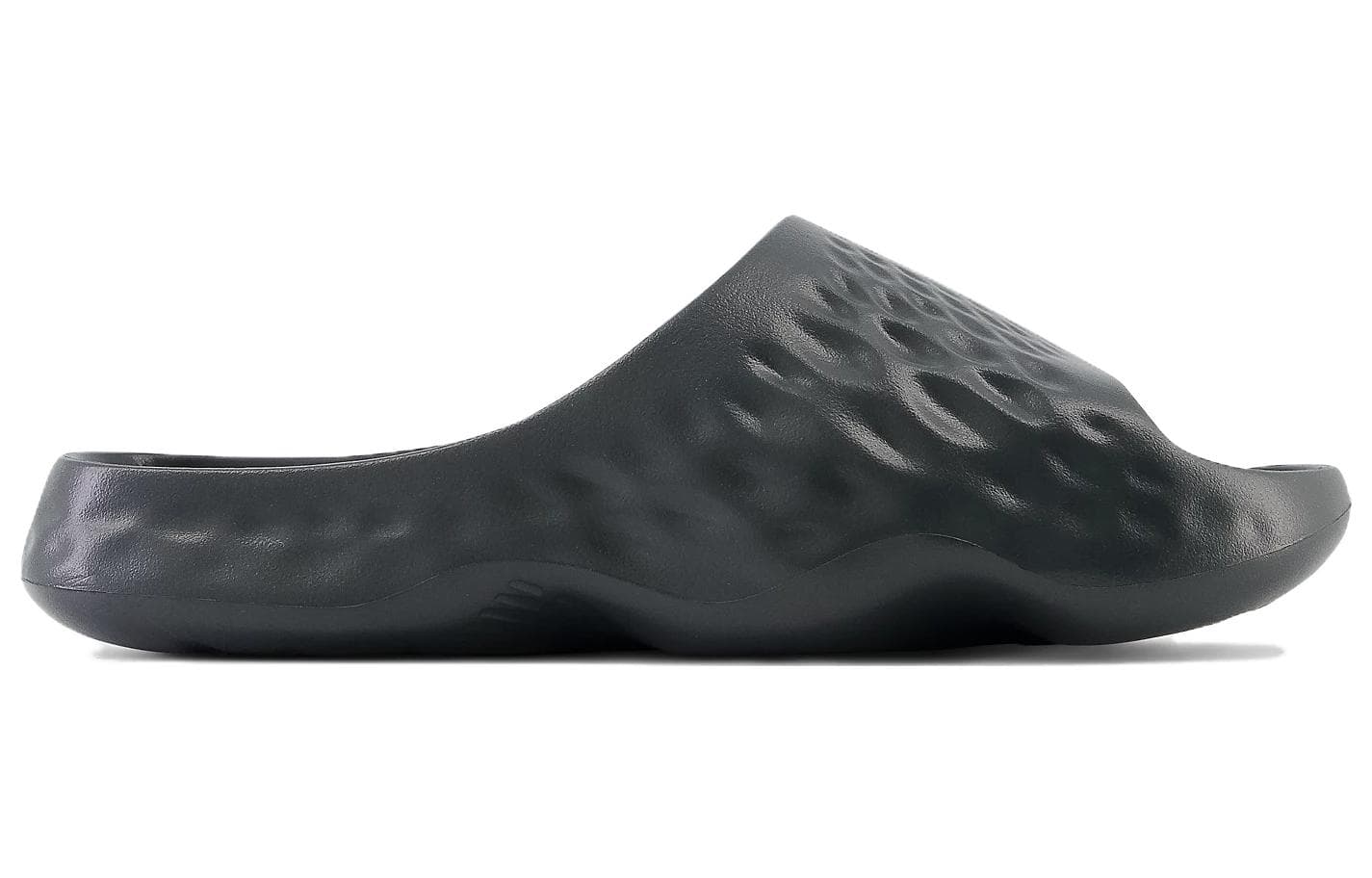 New Balance Fresh Foam Mrshn 'Blacktop' 3
