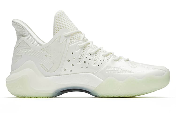 Anta Shock Wave 4 Wear-Resistant Slip-Resistant Mid-Top Performance Basketball Shoes Men's White 3