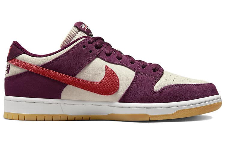 Nike SB Dunk Low Skate Like A Girl 4