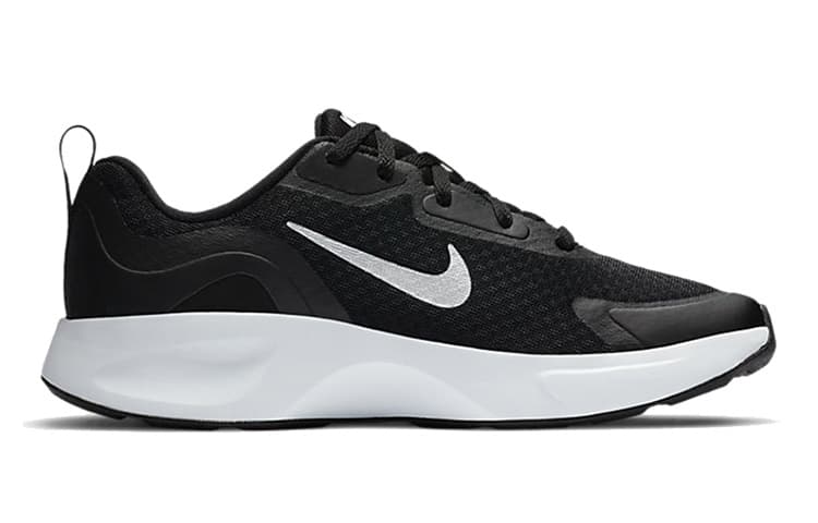Nike WearAllDay 'Black White' GS 4