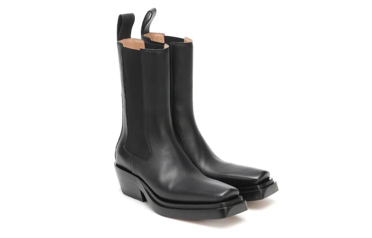 Bottega Veneta Chelsea Boots Women's Black 6
