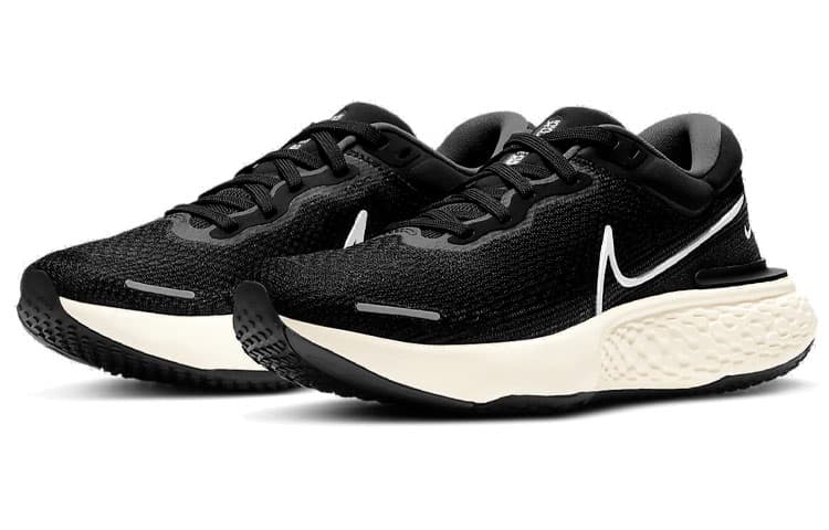 Nike ZoomX Invincible Run Flyknit Black White 5