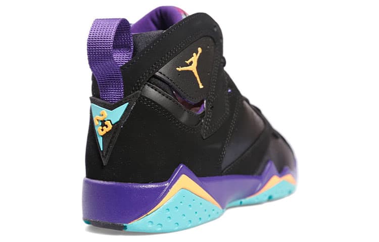 Jordan 7 Retro Lola Bunny GS 6