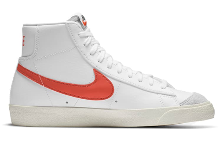 Nike Blazer Mid 77 Vintage White Mantra Orange 4