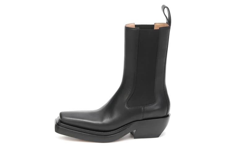 Bottega Veneta Chelsea Boots Women's Black 2