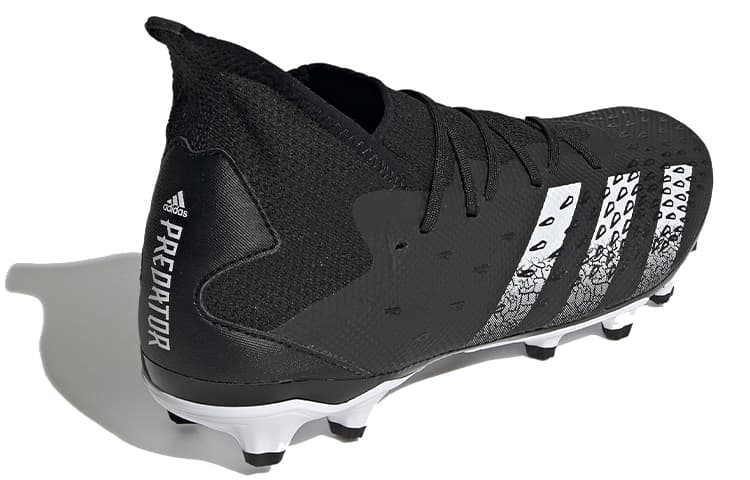 Adidas Predator Freak .3 Mg 'Black White' 6