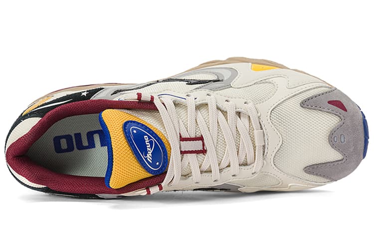 Mizuno Wave Rider Low 'White Yellow Black' 5