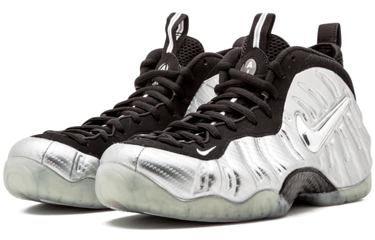 Nike Air Foamposite Pro Silver Surfer 4