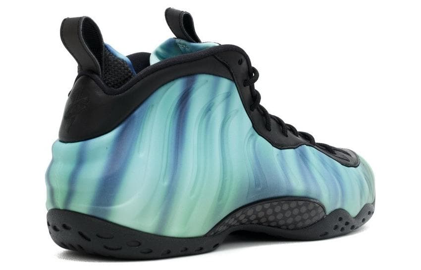 Nike Air Foamposite One Northern Lights GS 6