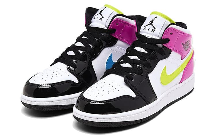 Jordan 1 Mid White Black Cyber Pink GS 4