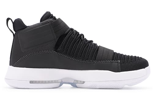JORDAN Supreme Elevation Black White 3
