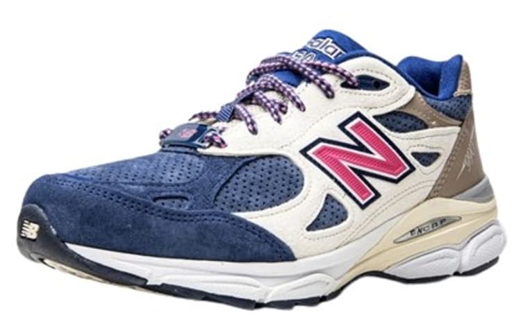 New Balance 990v3 MiUSA Kith Daytona With Socks 3