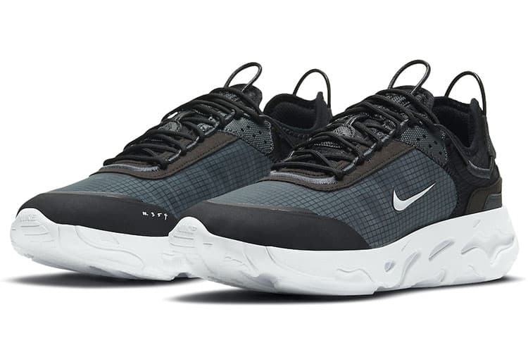 Nike React Live Black 4
