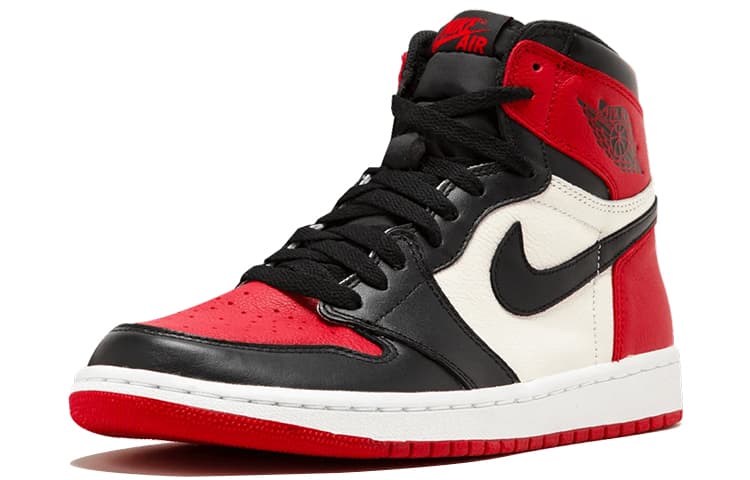 JORDAN 1 Retro High Bred Toe 4