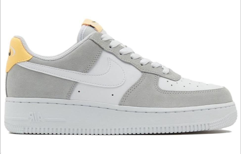 Nike Air Force 1 07 Pure Platinum Melon Tint Women's 3