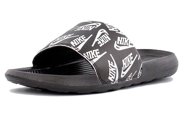 Nike Victori One Slide 'Repeat Logo Black White' 3