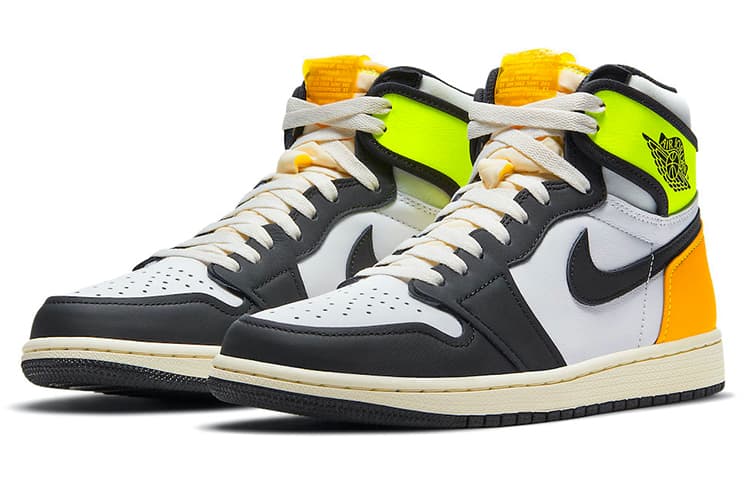 JORDAN 1 Retro High White Black Volt University Gold 6