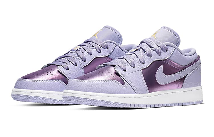 Jordan 1 Low GS Oxygen Purple 4