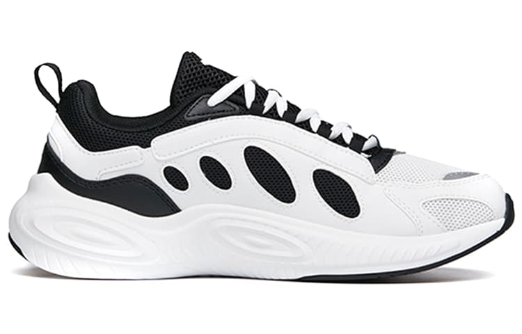 ANTA Chunky Sneakers Men Low Top Black/ANTA White 4