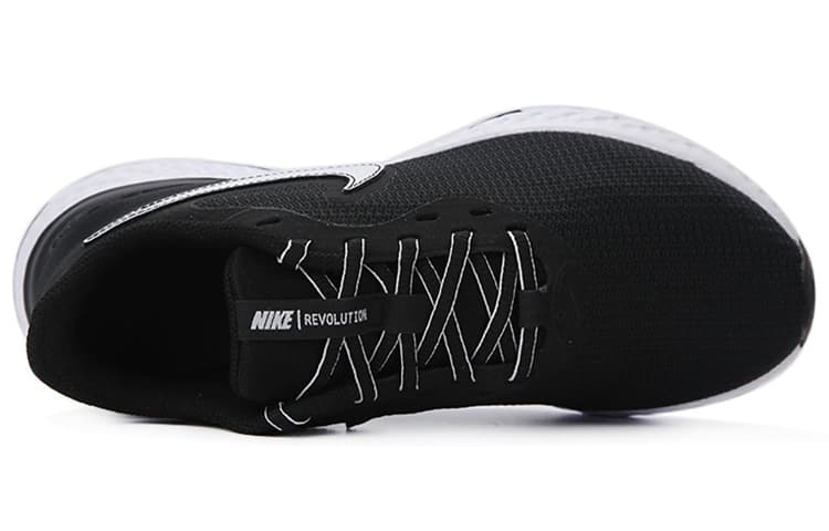 Nike Revolution 5 Ext 'Black White' Women's 6