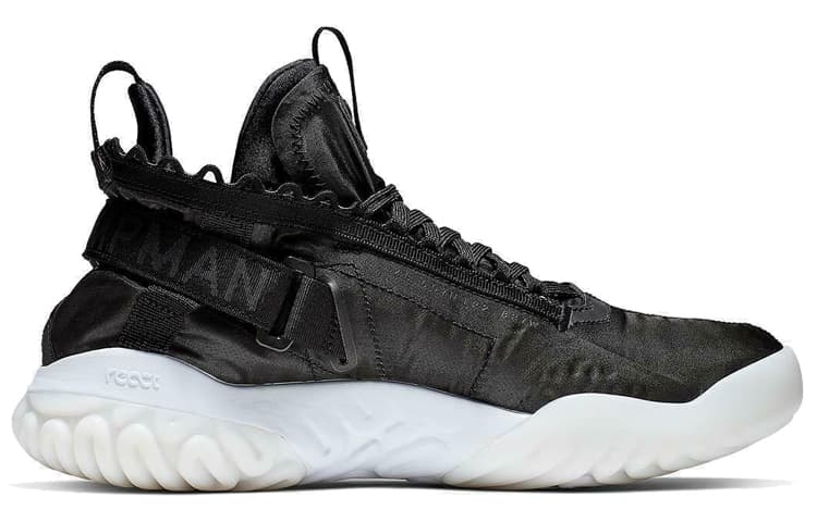 JORDAN Proto React Black White 3