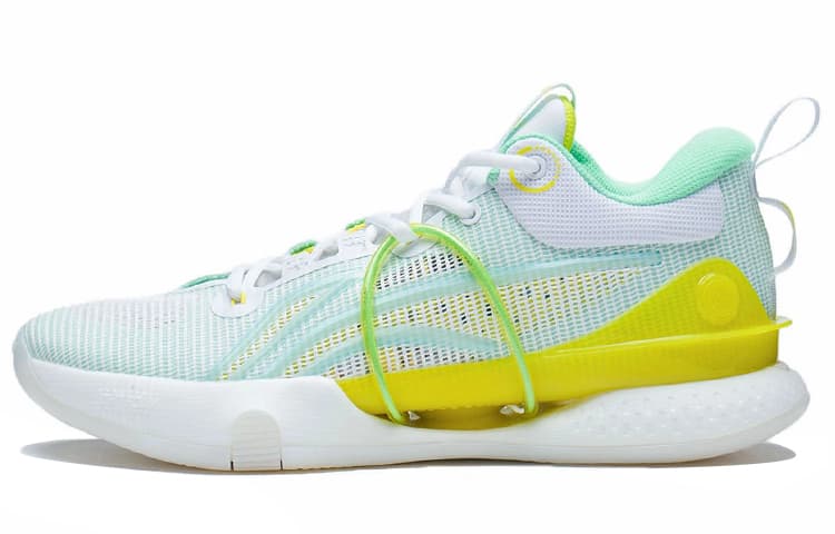 LINING Flash Strike 8 Summer Edition Basketball Shoes Men Low-Top Standard White/Light Mint Green 2