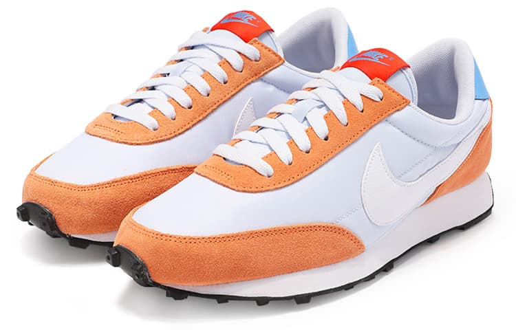 Nike Daybreak Football Grey Women's 6