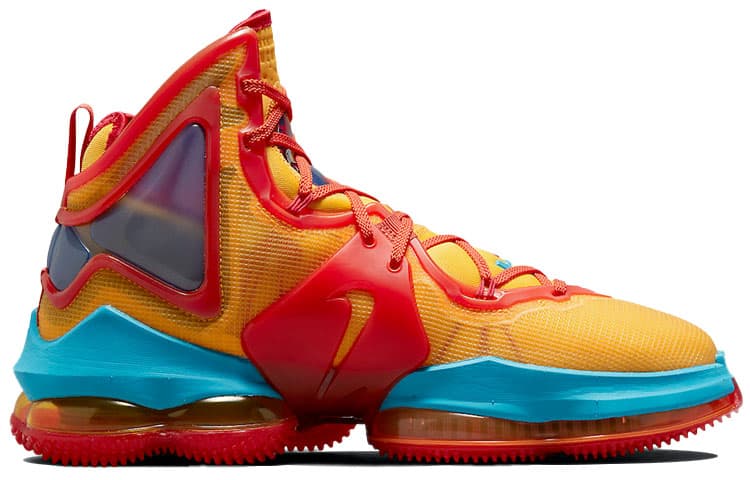 Nike Space Jam X LeBron 19 'Tune Squad' 4