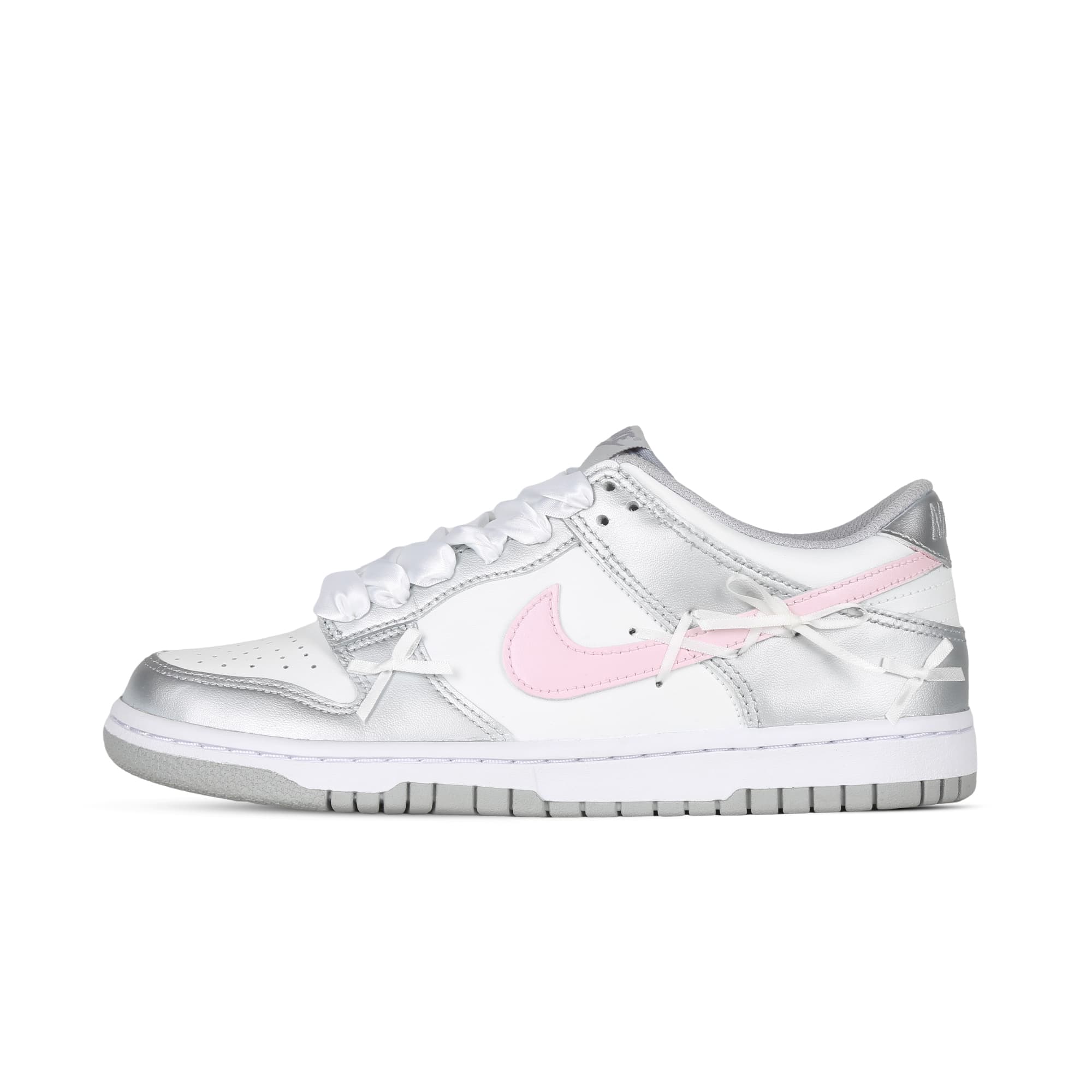 Nike Dunk Low Ballet Girlish 2.0 Anti-Slip Wear-Resistant Low-Top Skateboard Shoes GS Silver Pink 4