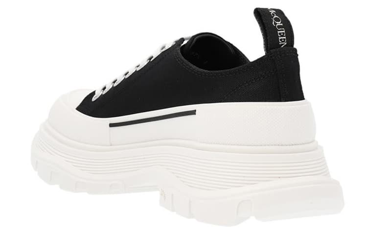 Alexander McQueen Tread Slick Low Lace Up 'Black White' FW21 Women's 5