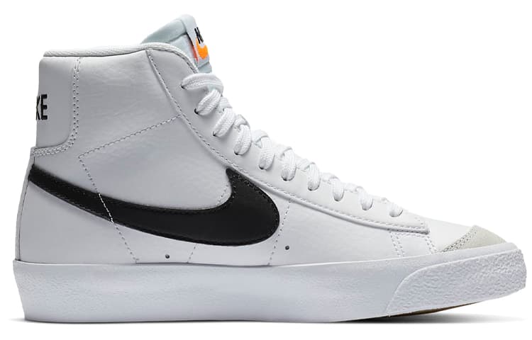 Nike Blazer Mid 77 White Black GS 4
