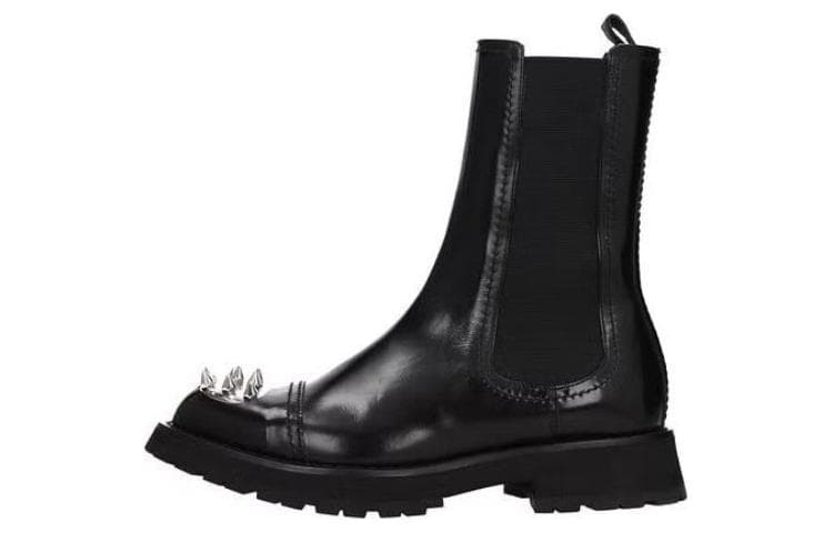Alexander McQueen Stud-detail Chelsea Boots 2