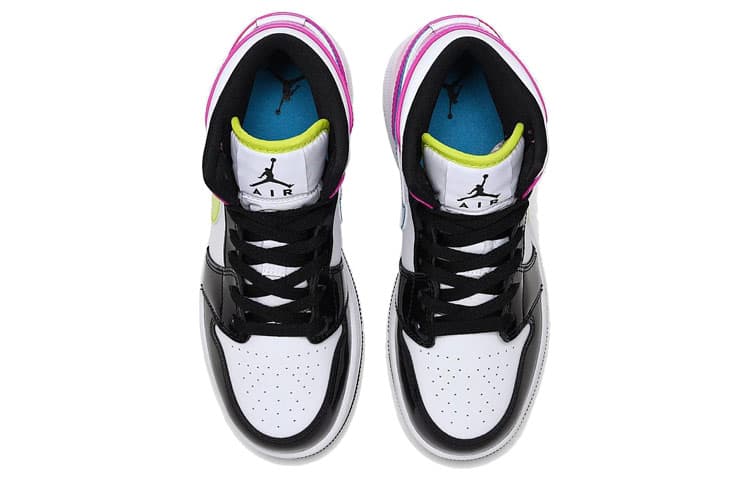 Jordan 1 Mid White Black Cyber Pink GS 5