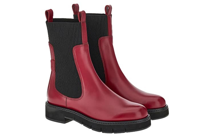 FERRAGAMO Short Chelsea Boots Women's Red Black 4