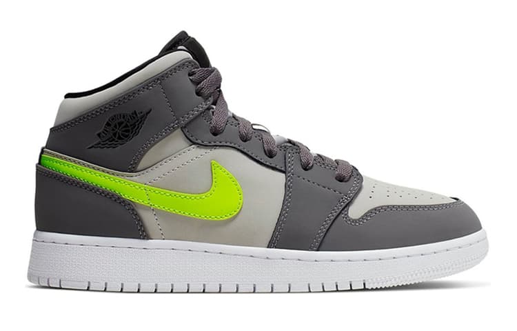 Jordan 1 Mid GS Gun Smoke Volt 4