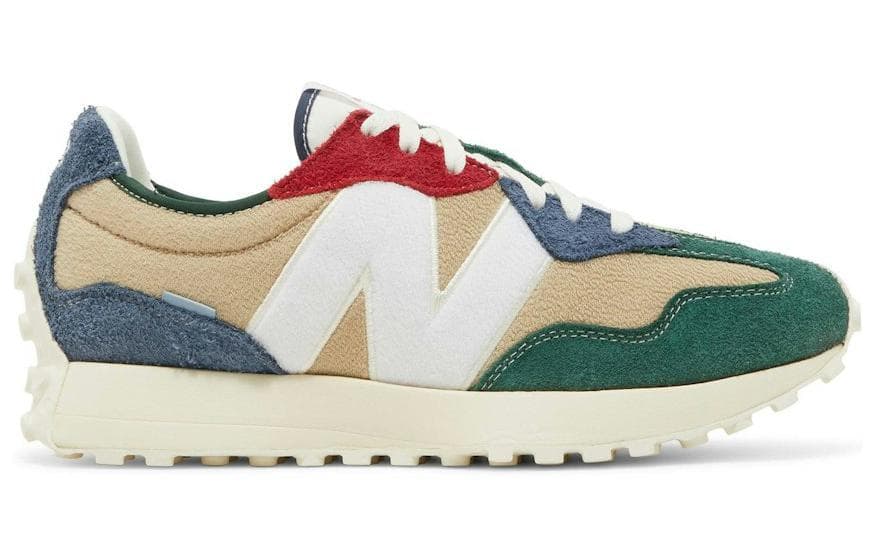 New Balance 327 "Golden Hour Nightwatch Green" 3