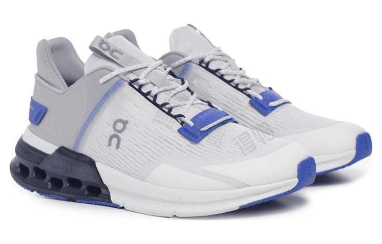 On Cloudnova Grey White 4