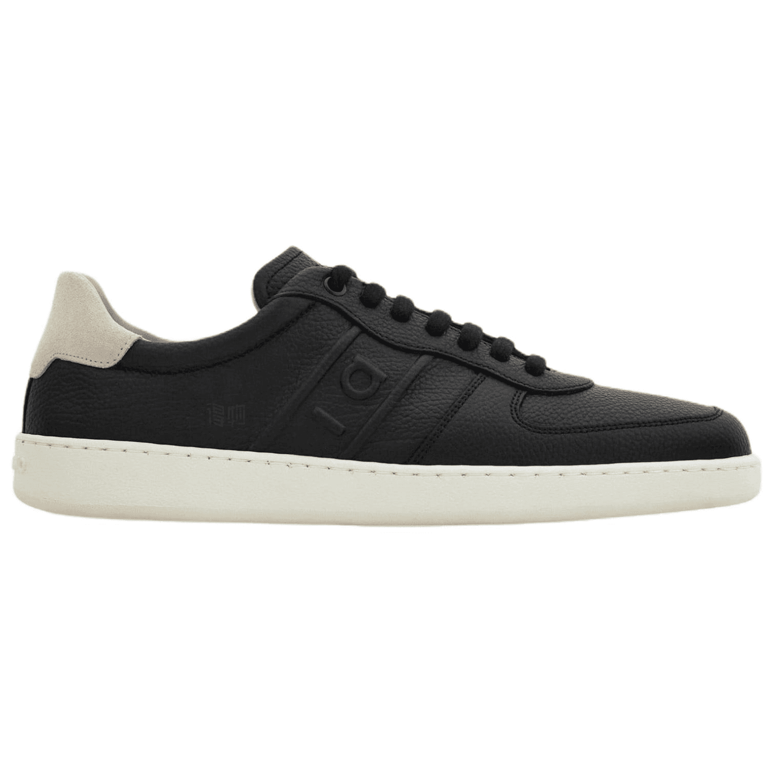 FERRAGAMO Calfskin Flat Lace-Up Low-Top Skate Shoes Men's Black 3